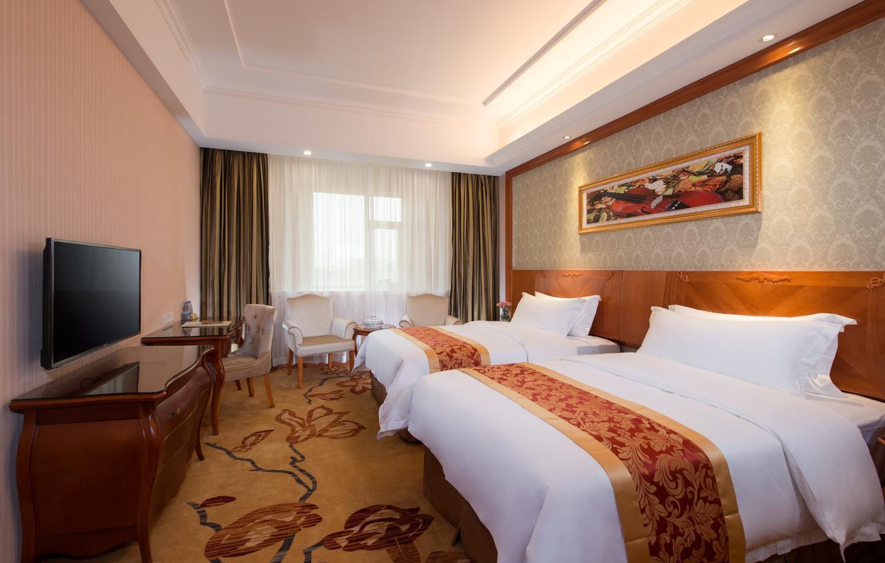 Vienna Hotel Xi'An Railway Station Kültér fotó